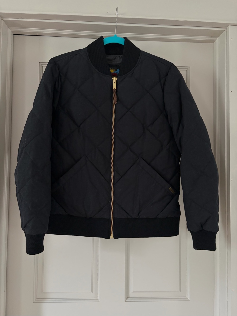 Eddie Bauer Women’s Original 650 Down Bomber Jacket Black Size Large